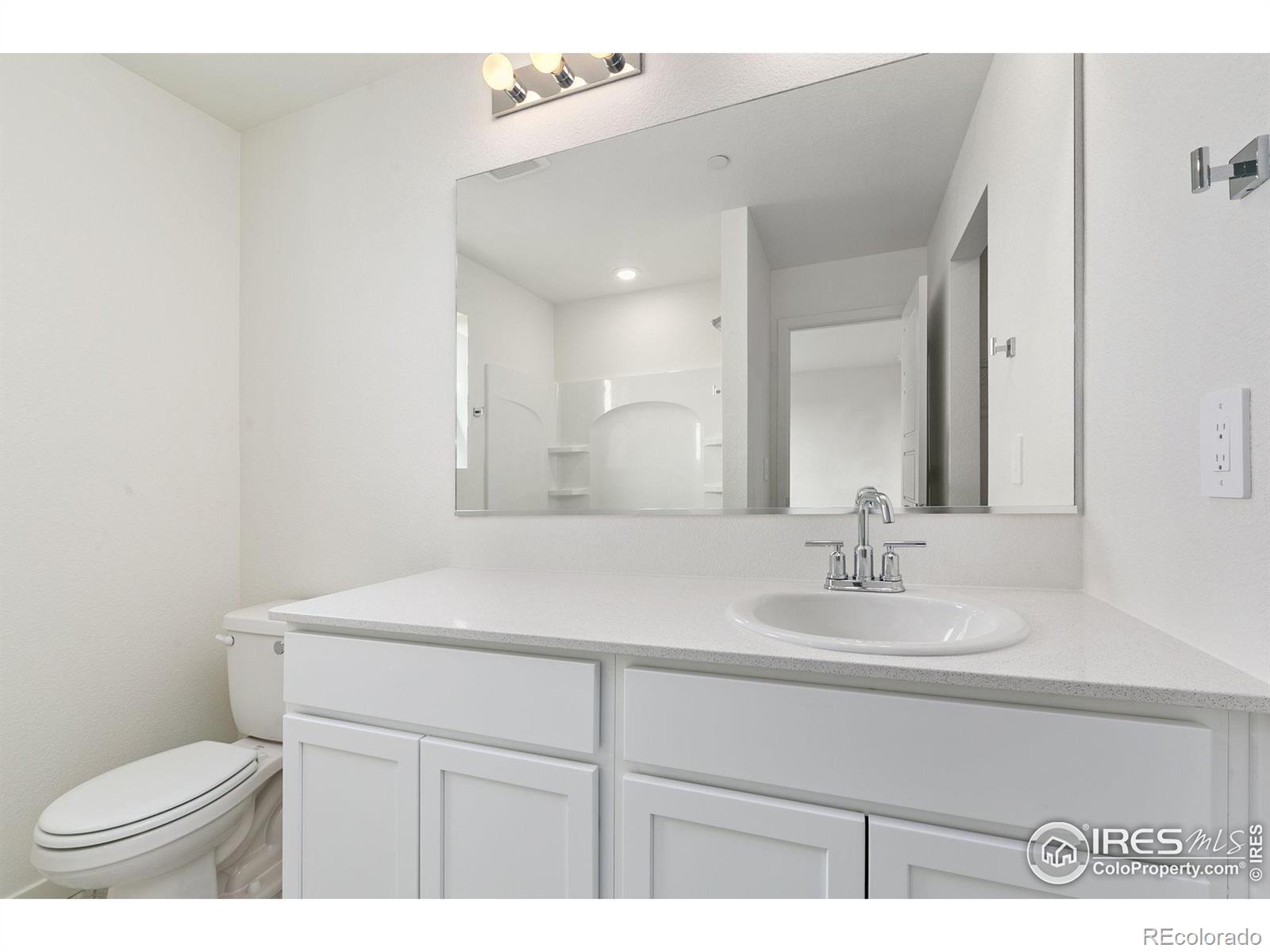 MLS Image #5 for 417  condor way,johnstown, Colorado