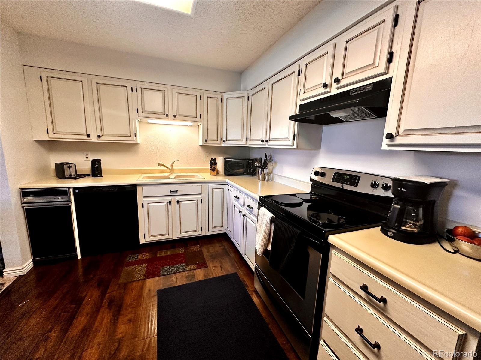 MLS Image #2 for 12565  sheridan boulevard,broomfield, Colorado