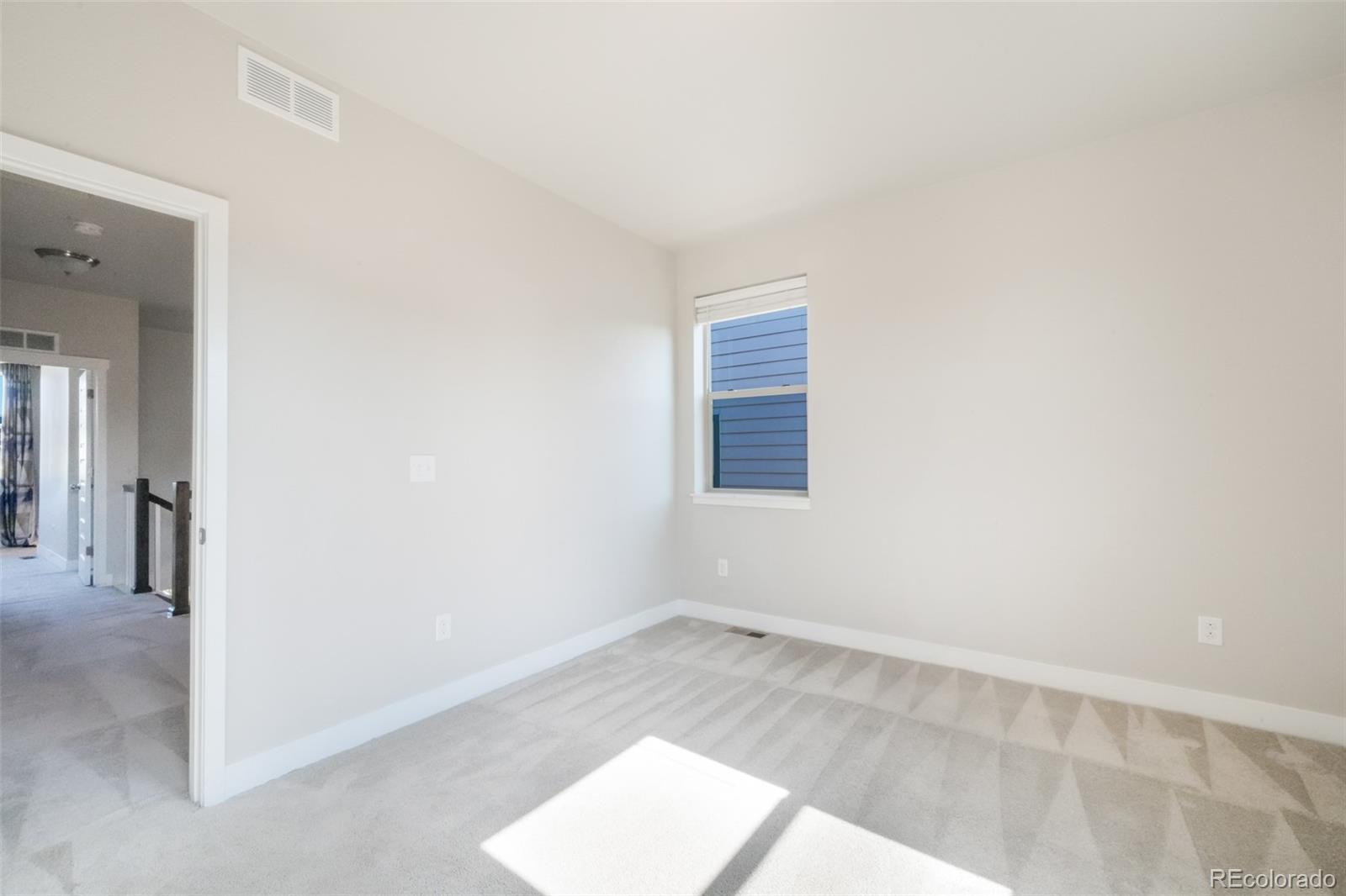 MLS Image #18 for 6940  clay street,denver, Colorado