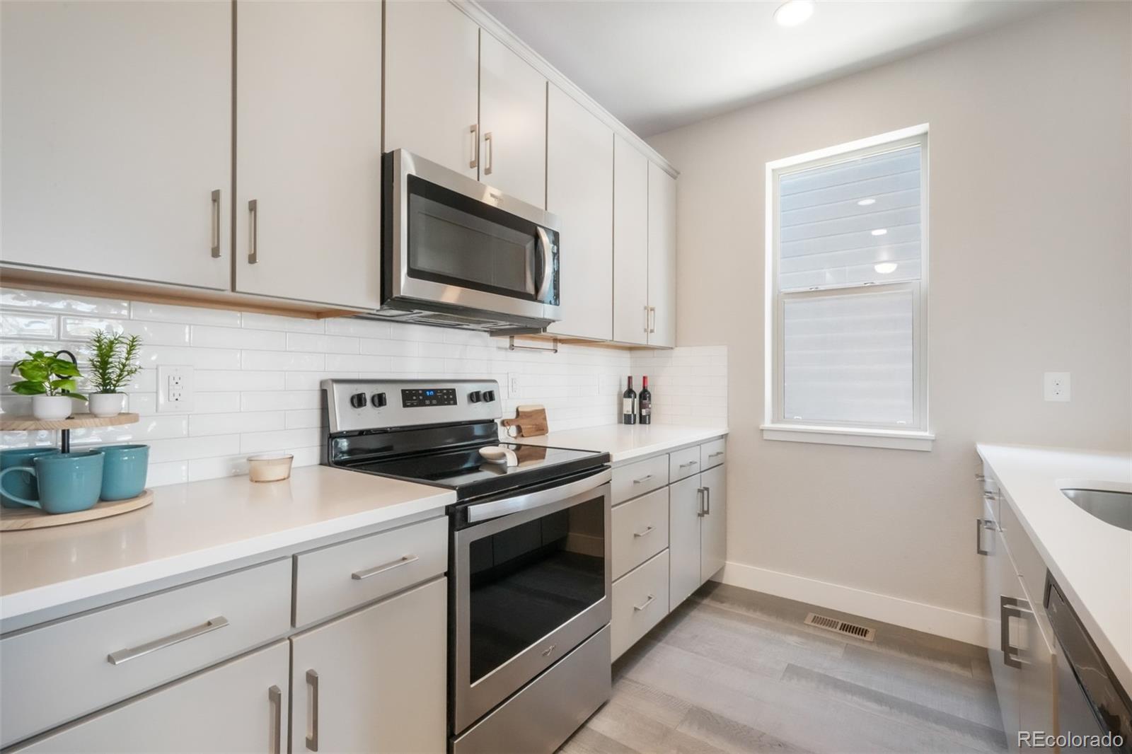 MLS Image #9 for 6940  clay street,denver, Colorado