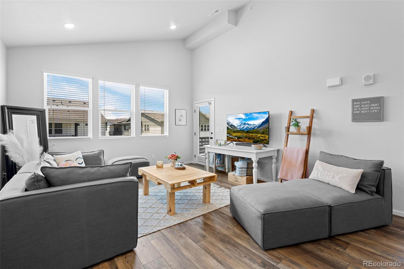 MLS Image #4 for 551  vicot way,fort collins, Colorado