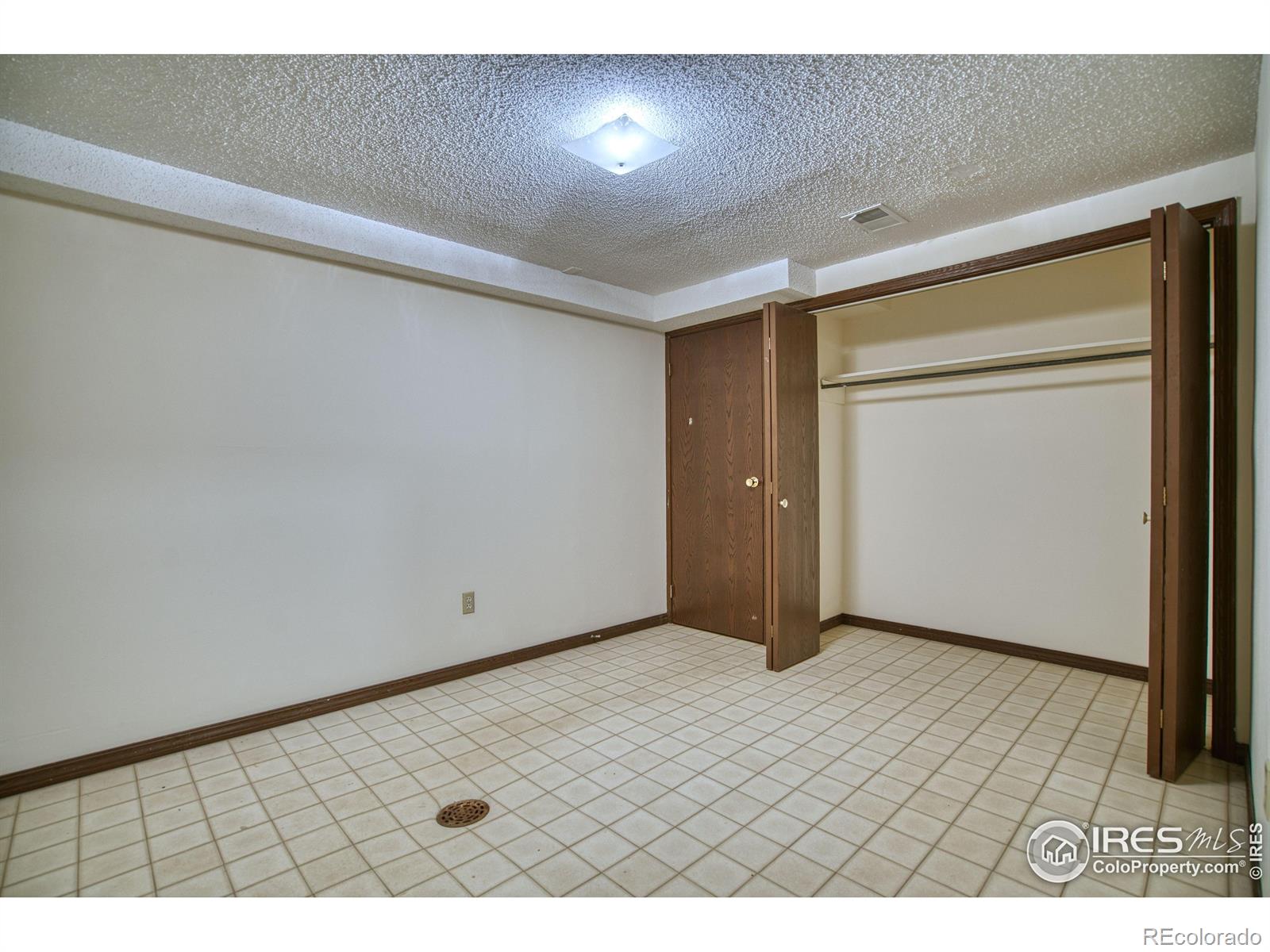 MLS Image #21 for 1925  28th avenue,greeley, Colorado