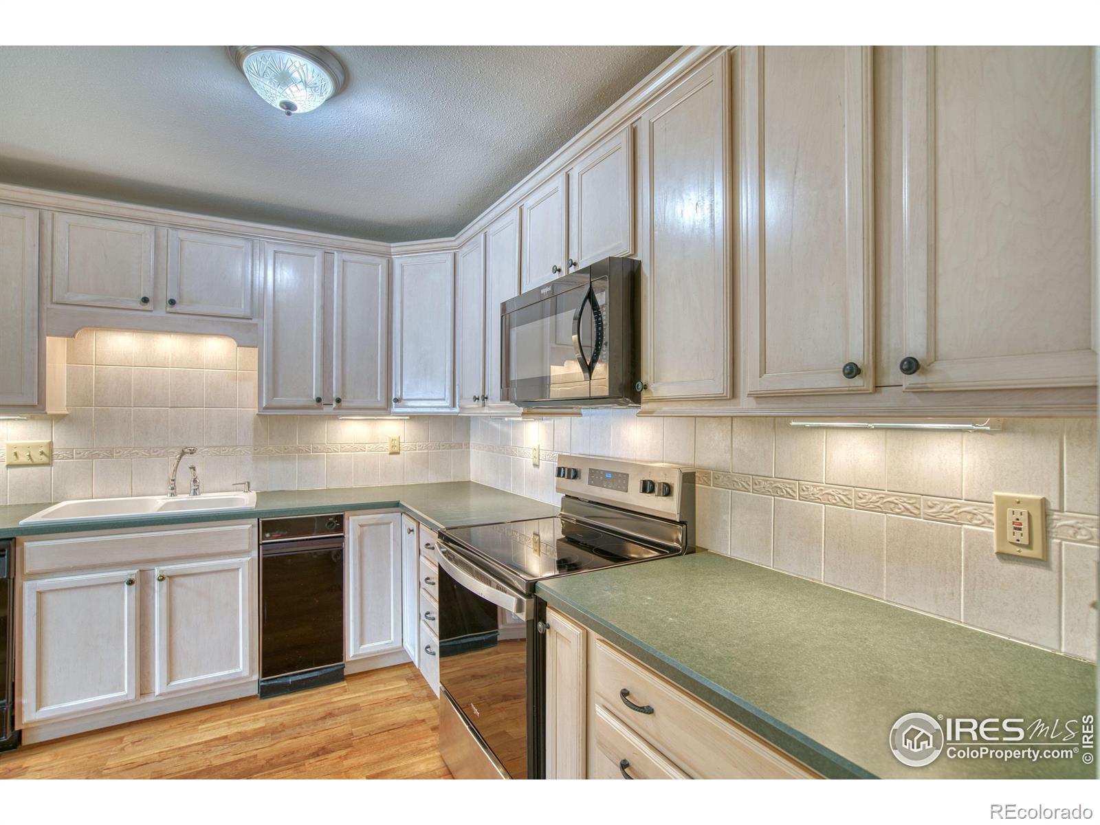 MLS Image #7 for 1925  28th avenue,greeley, Colorado