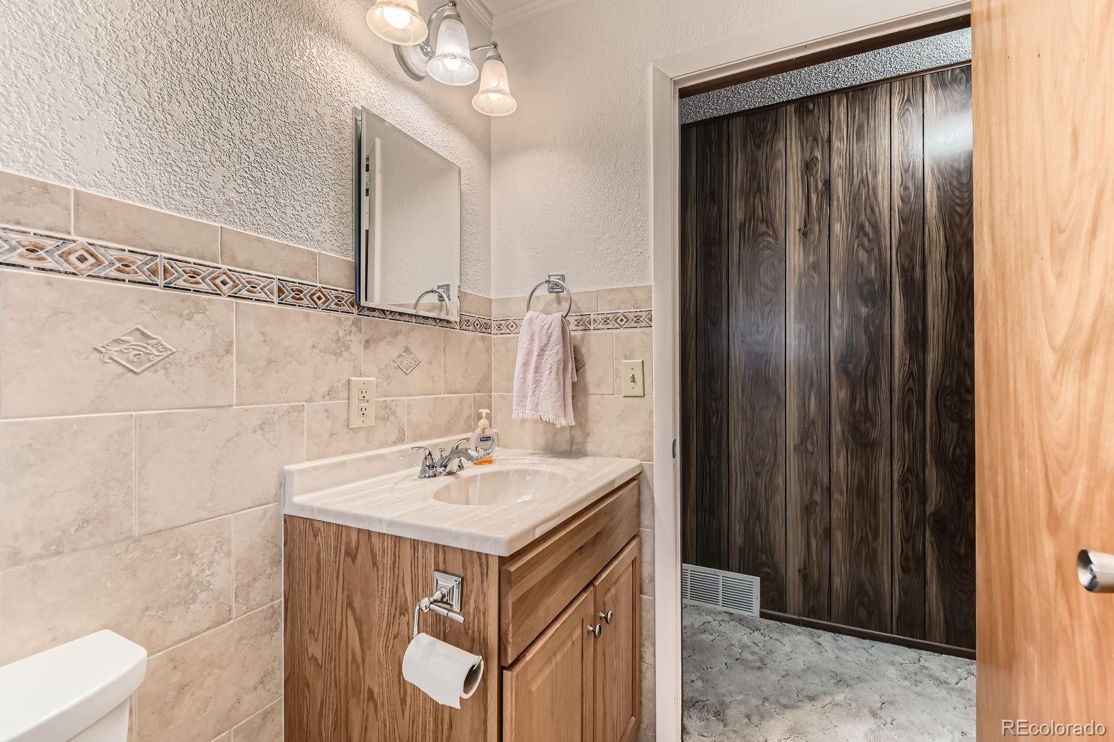 MLS Image #24 for 8247  vanguard drive,denver, Colorado