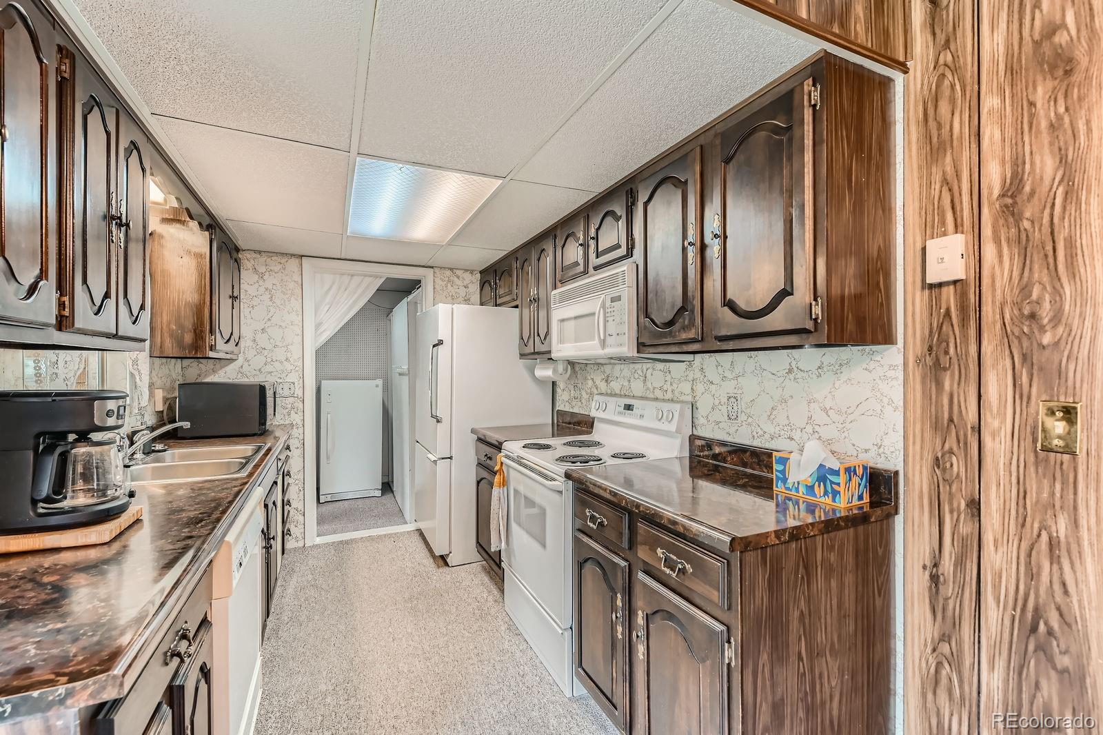 MLS Image #9 for 8247  vanguard drive,denver, Colorado