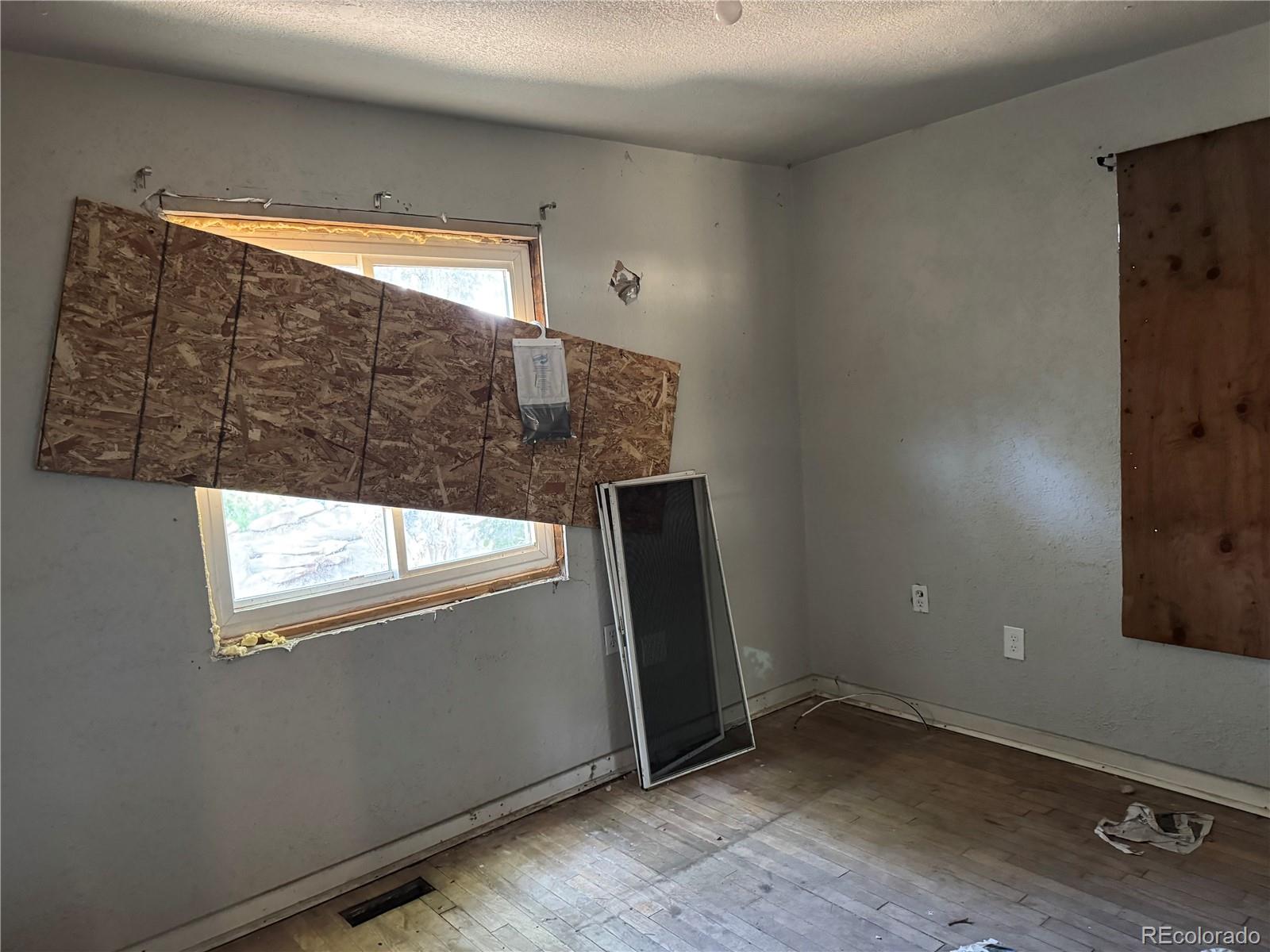 MLS Image #6 for 705 e hills road,colorado springs, Colorado