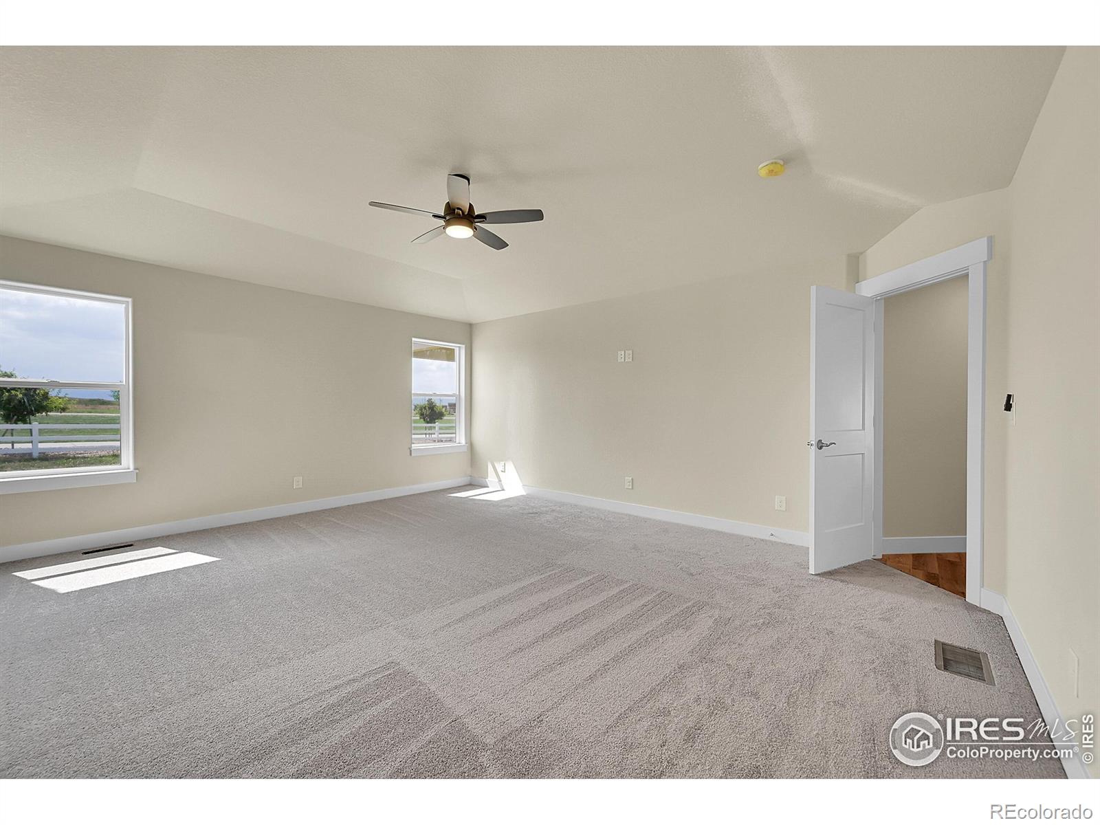 MLS Image #18 for 3643  crested owl court,dacono, Colorado