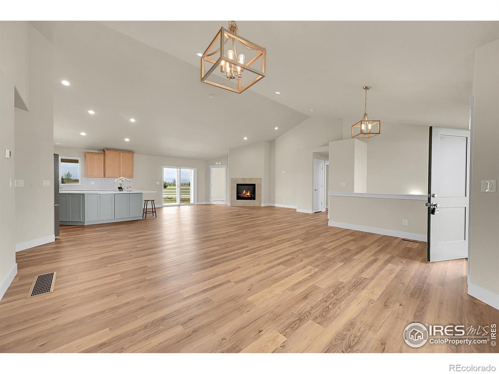 MLS Image #4 for 3643  crested owl court,dacono, Colorado
