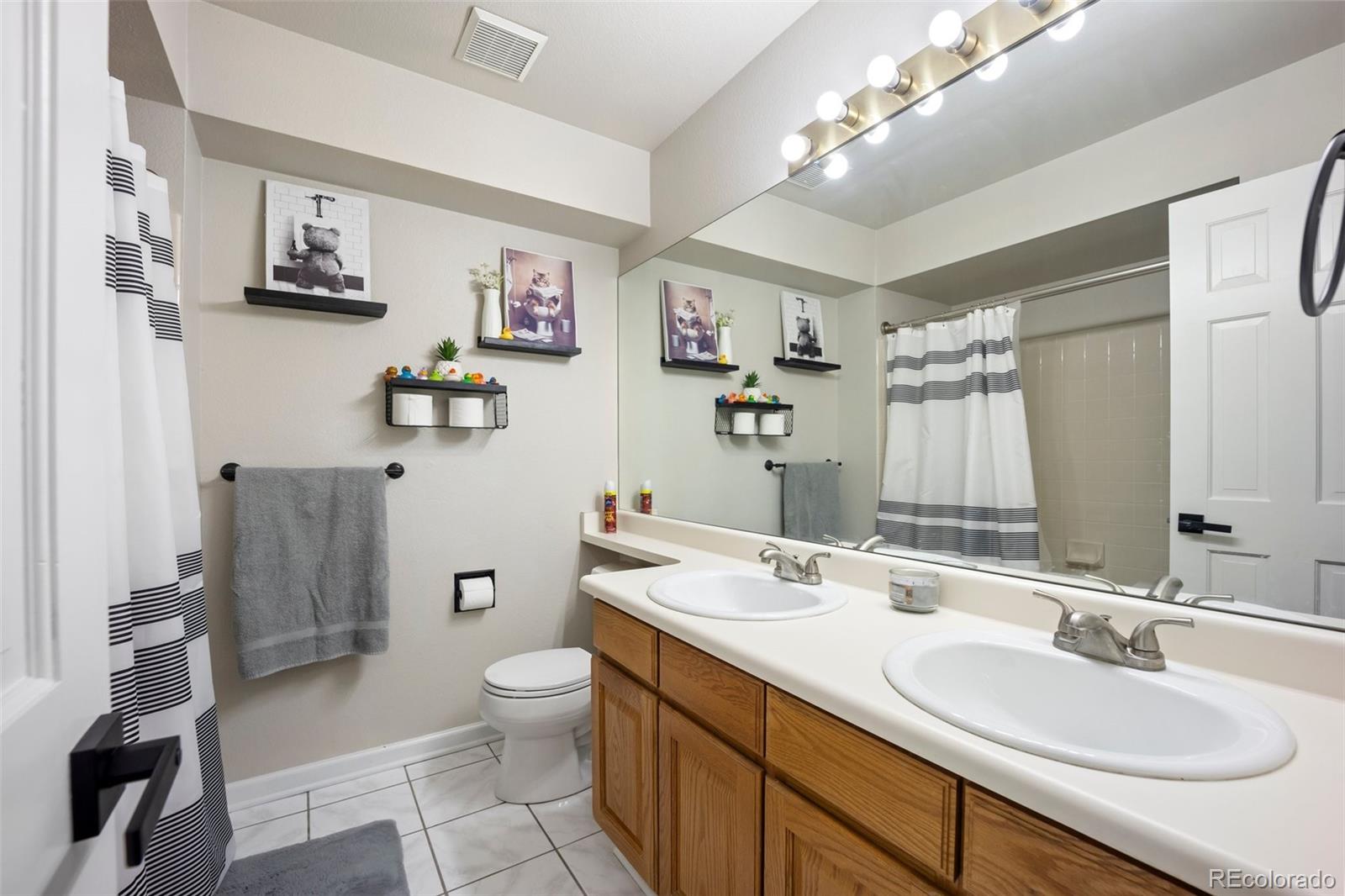 MLS Image #33 for 5552 s lisbon lane,centennial, Colorado