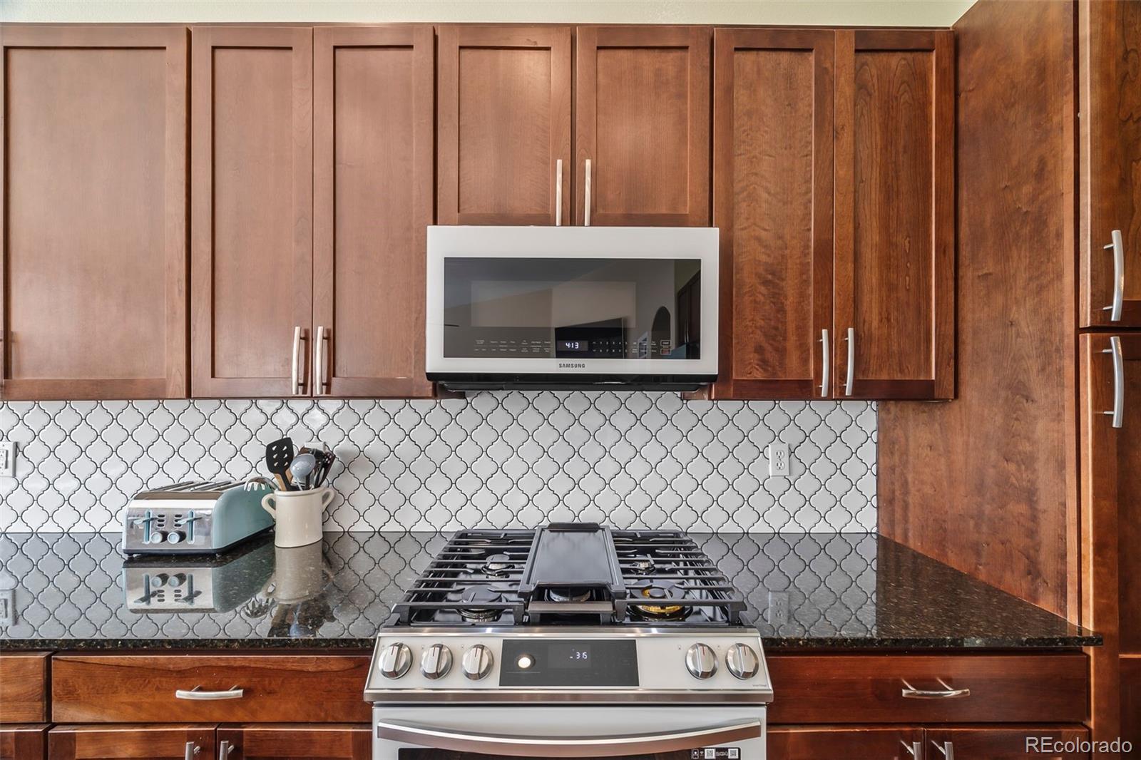 MLS Image #11 for 6885 s buchanan court,aurora, Colorado