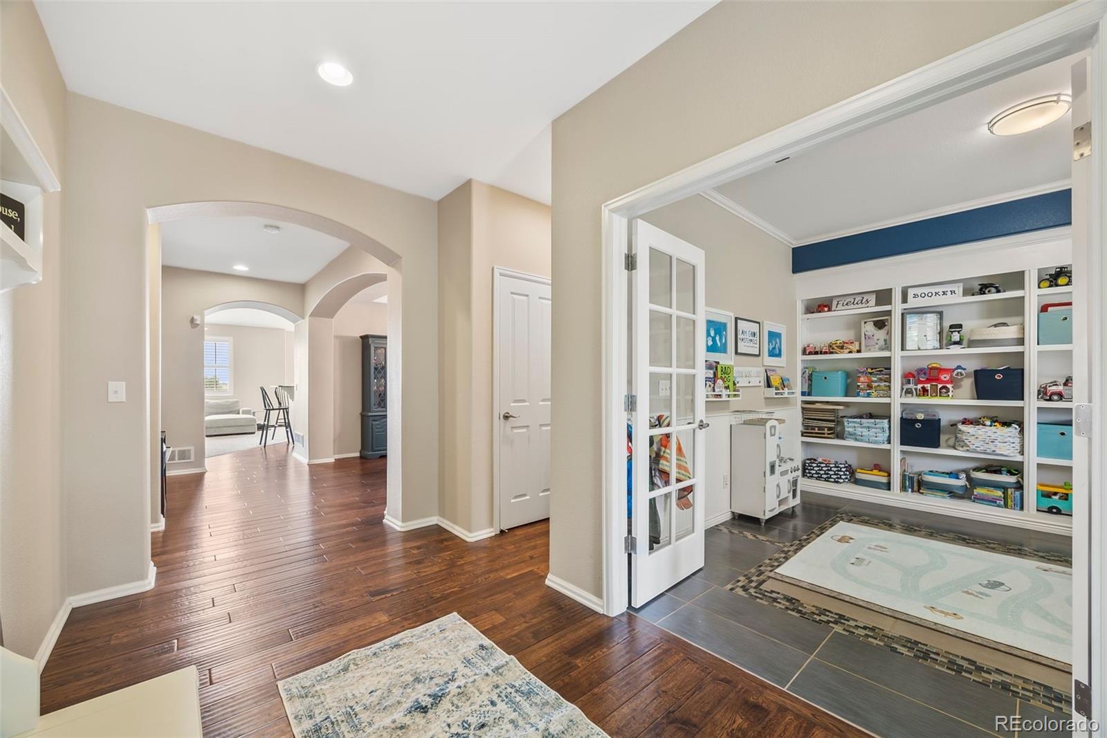 MLS Image #5 for 6885 s buchanan court,aurora, Colorado