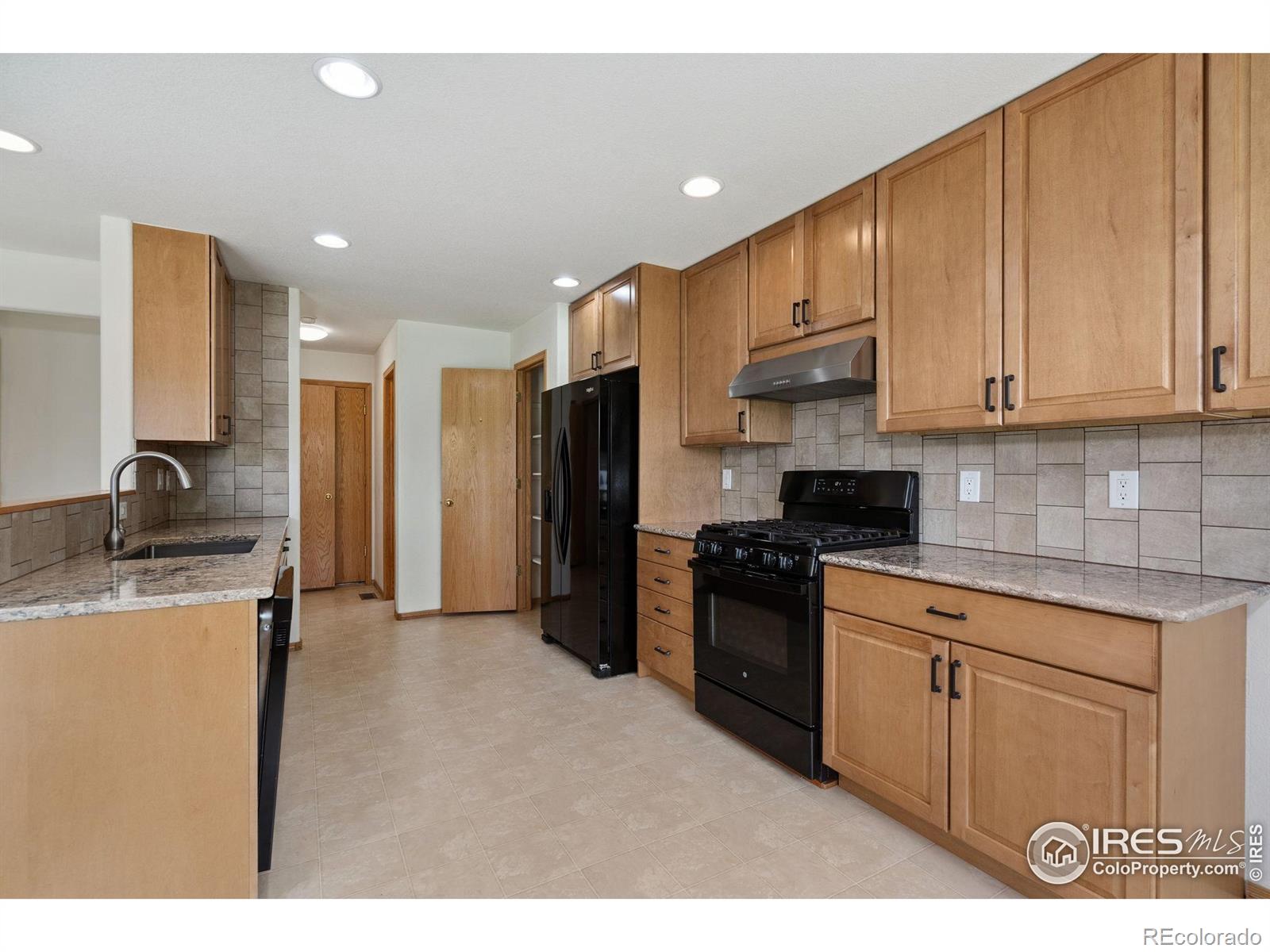 MLS Image #7 for 1426  reeves drive,fort collins, Colorado