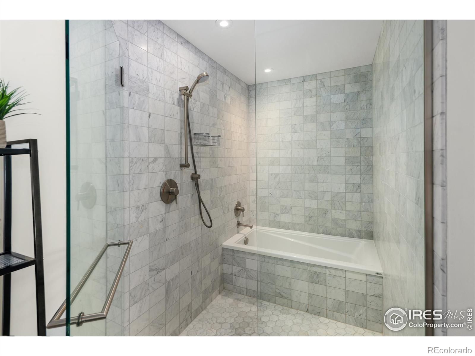 MLS Image #8 for 1750  wewatta street,denver, Colorado
