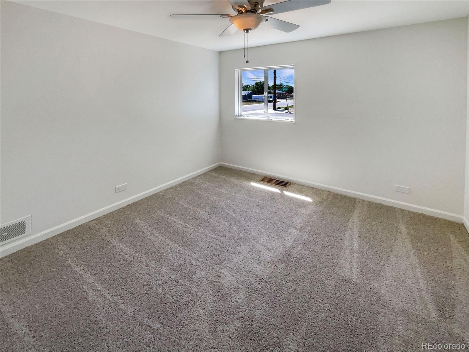 MLS Image #13 for 1298 s seneca way,denver, Colorado