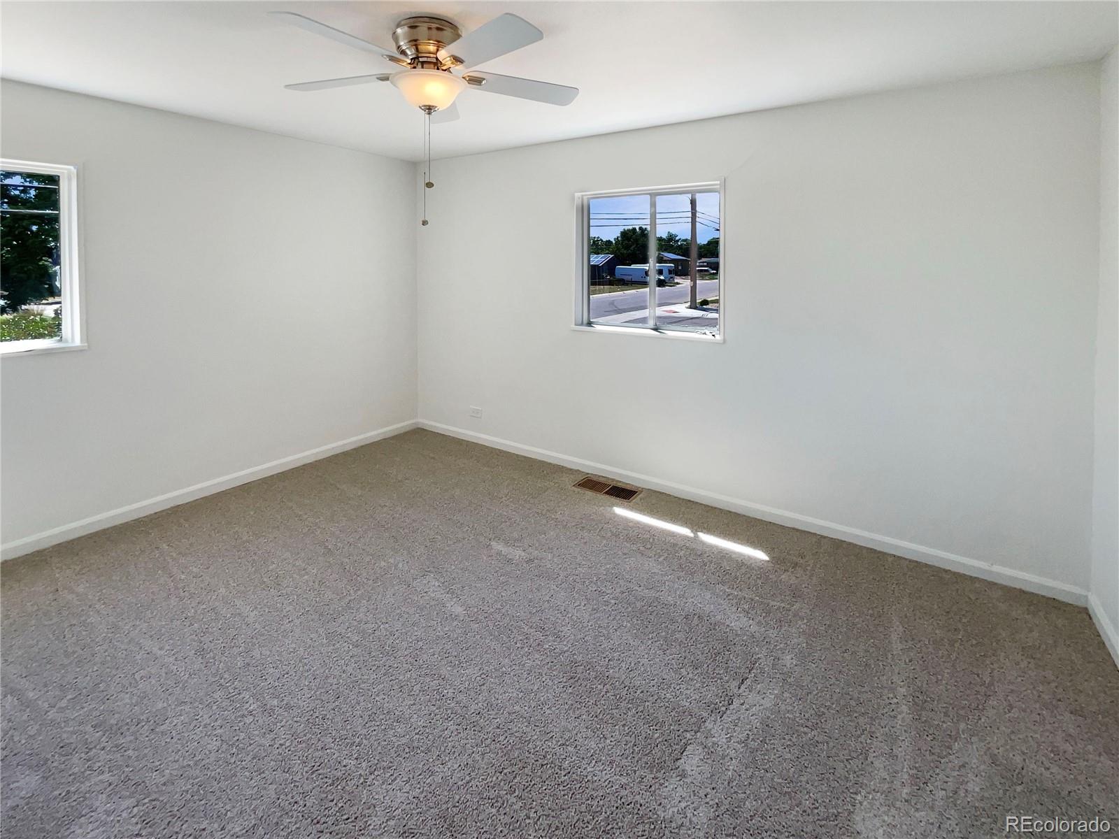 MLS Image #4 for 1298 s seneca way,denver, Colorado