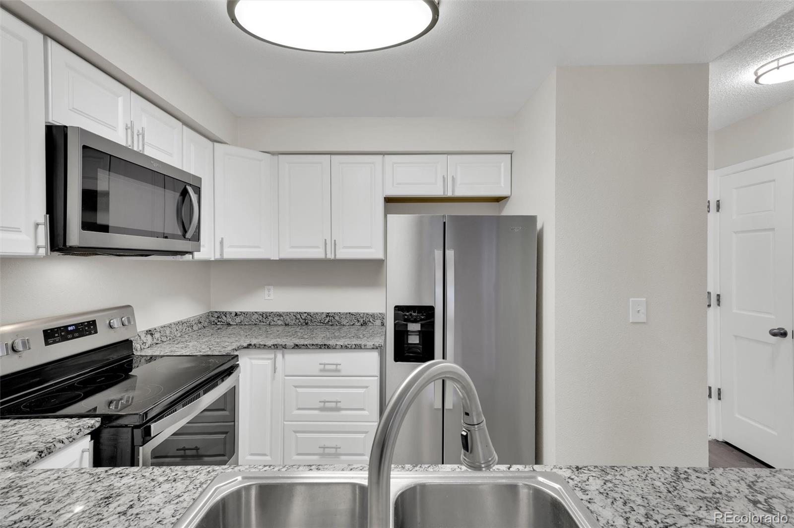 MLS Image #8 for 14243 e radcliff circle,aurora, Colorado