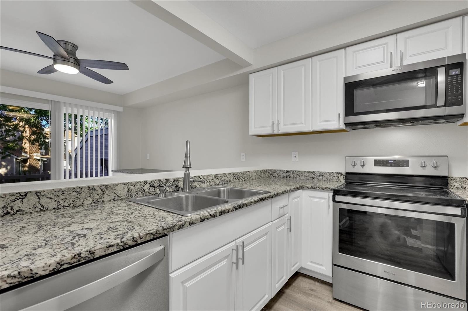 MLS Image #9 for 14243 e radcliff circle,aurora, Colorado