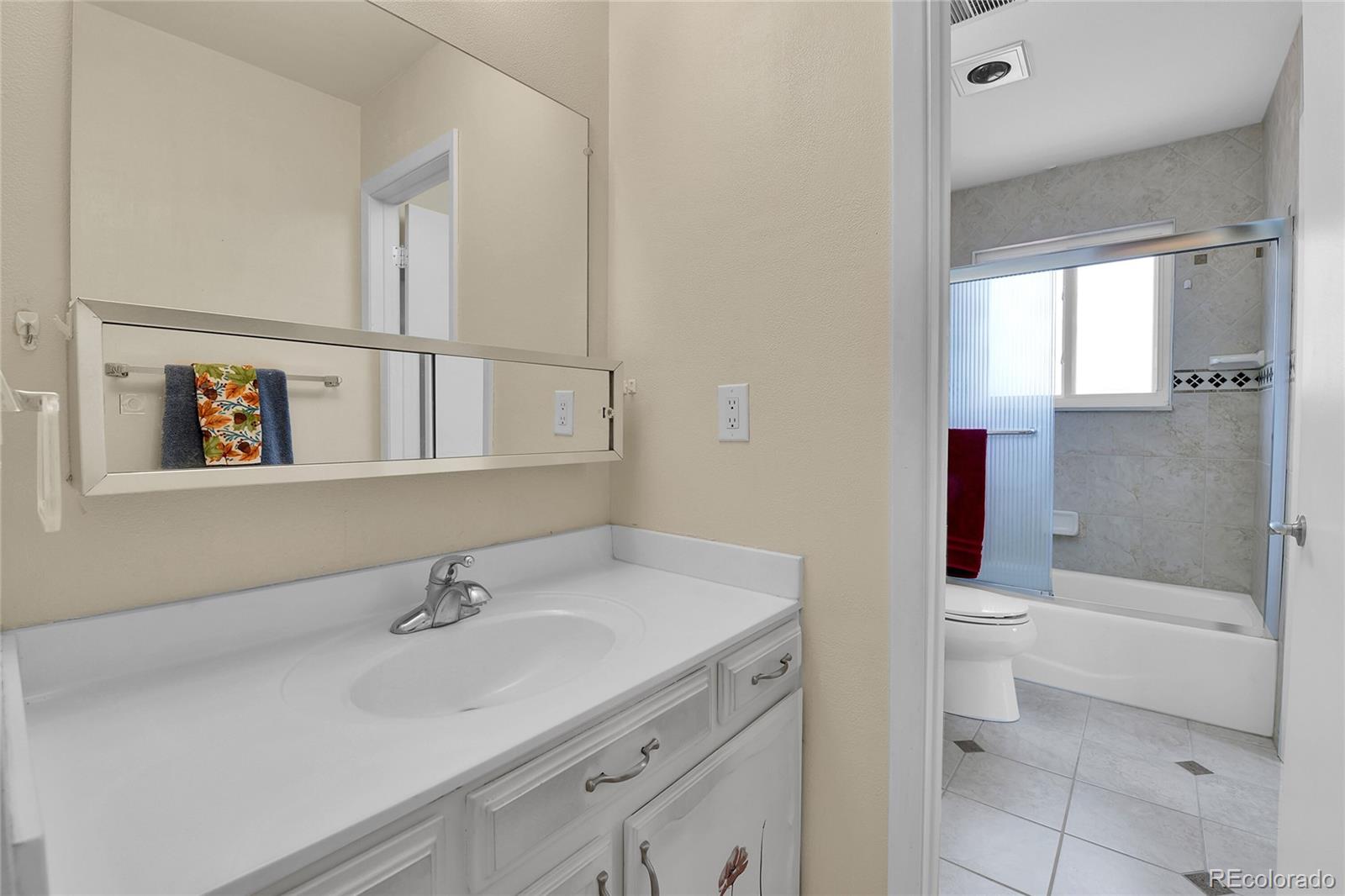 MLS Image #14 for 13825 w alaska place,lakewood, Colorado