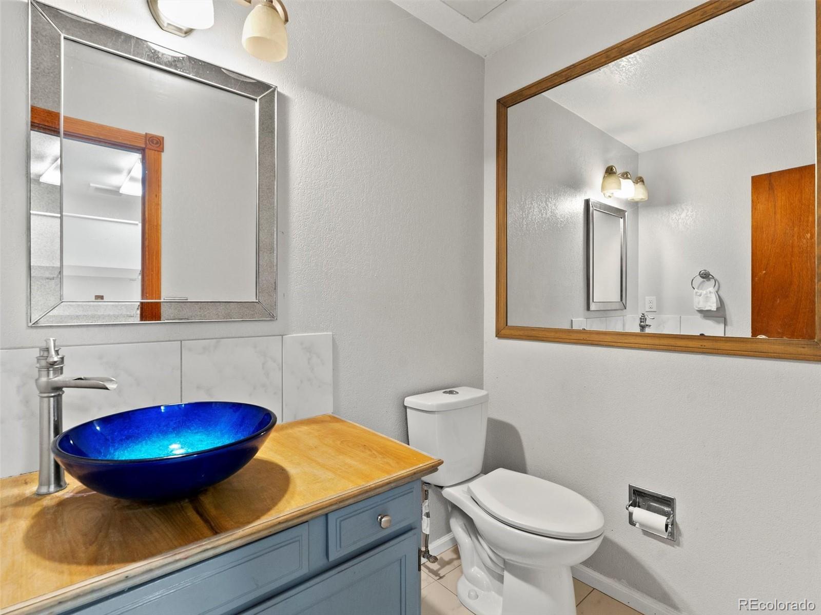 MLS Image #11 for 2591 s oakland street,aurora, Colorado