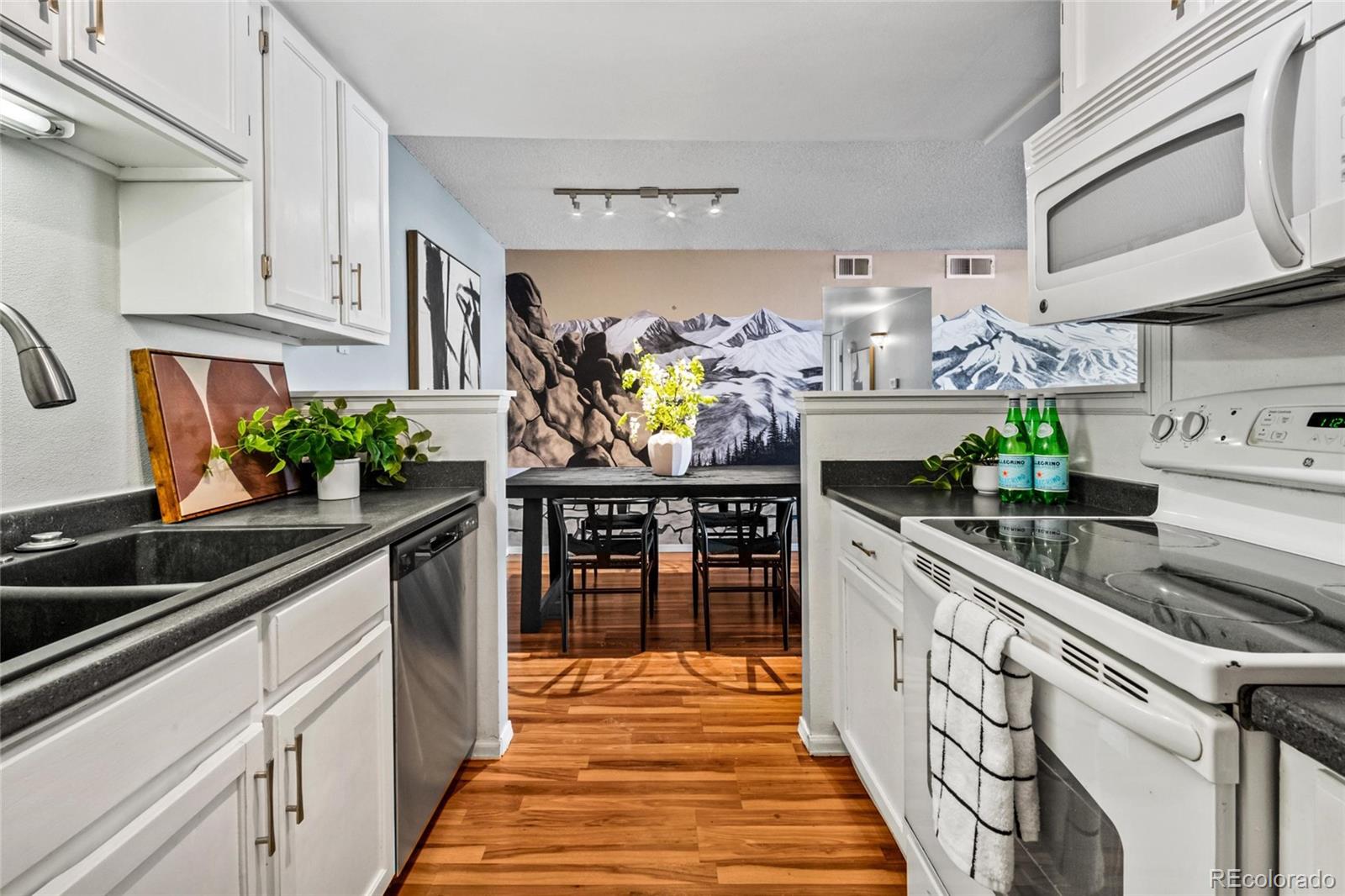 MLS Image #10 for 8600 e alameda avenue 13-108,denver, Colorado