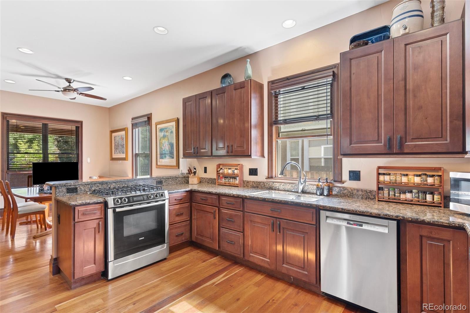 MLS Image #2 for 611 e willamette avenue,colorado springs, Colorado