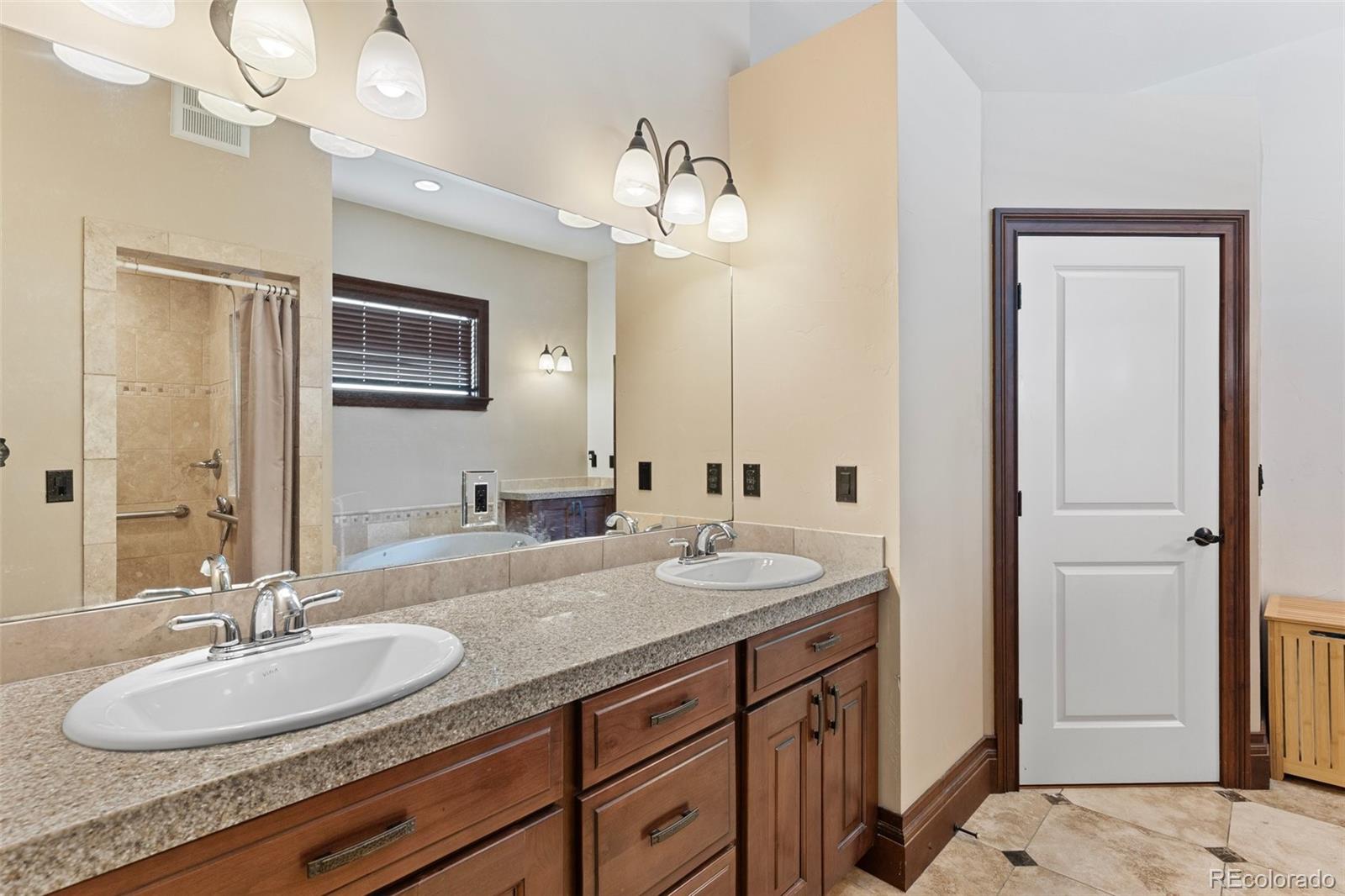 MLS Image #24 for 611 e willamette avenue,colorado springs, Colorado