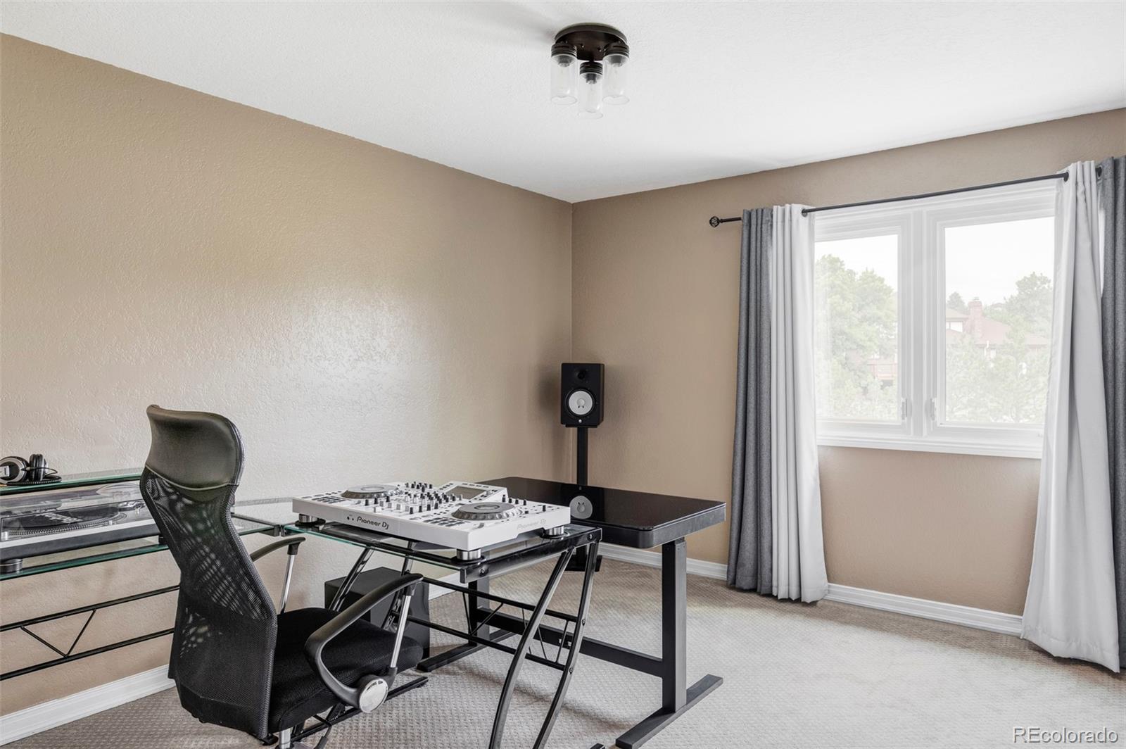 MLS Image #28 for 19052 e briarwood drive,centennial, Colorado