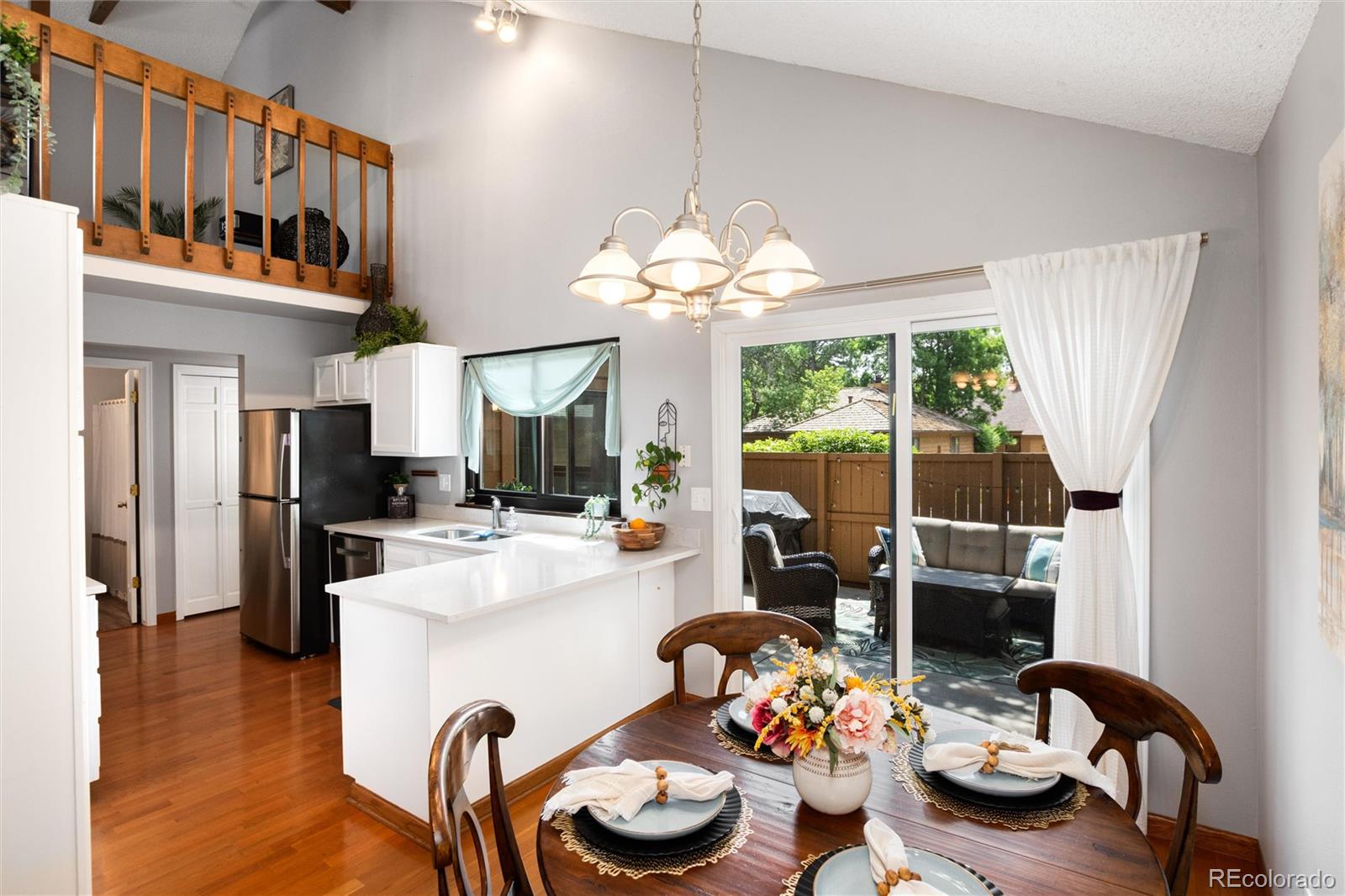 MLS Image #13 for 46 s eagle circle,aurora, Colorado