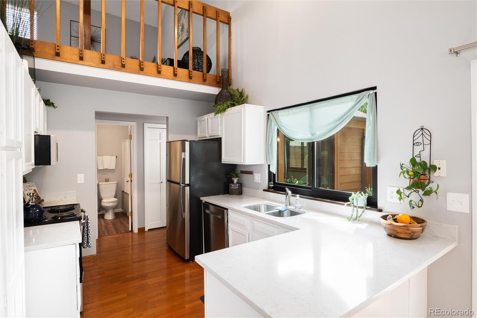 MLS Image #14 for 46 s eagle circle,aurora, Colorado