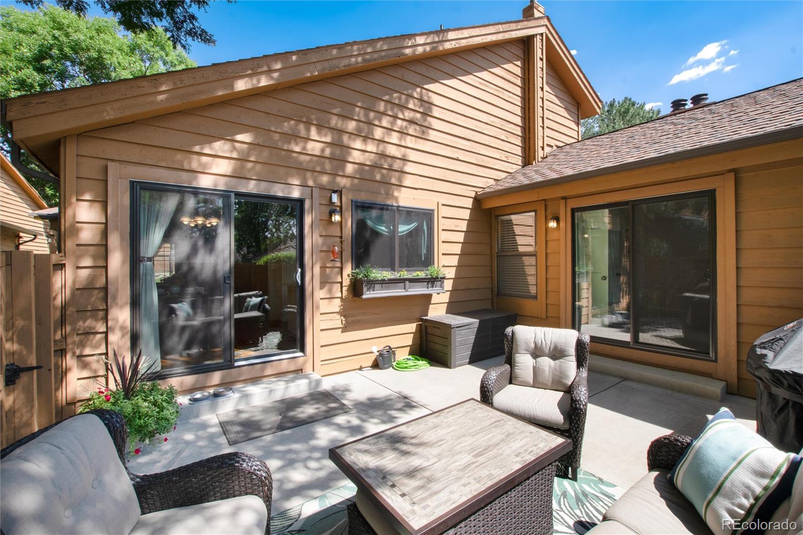 MLS Image #39 for 46 s eagle circle,aurora, Colorado