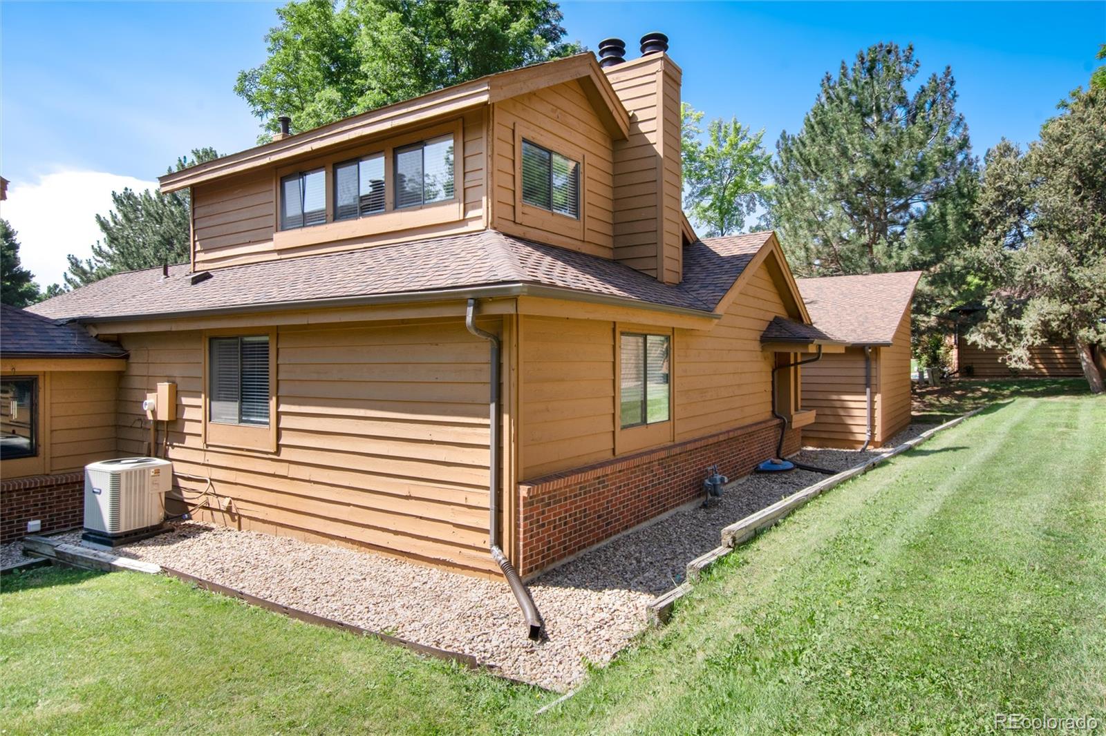 MLS Image #42 for 46 s eagle circle,aurora, Colorado