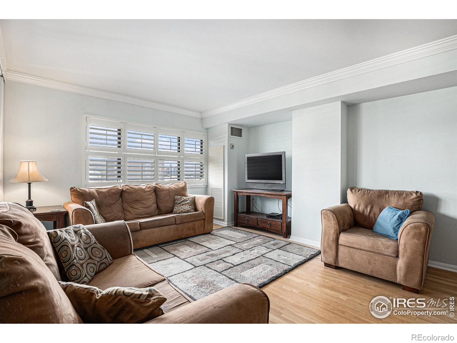 MLS Image #6 for 1551  larimer street,denver, Colorado