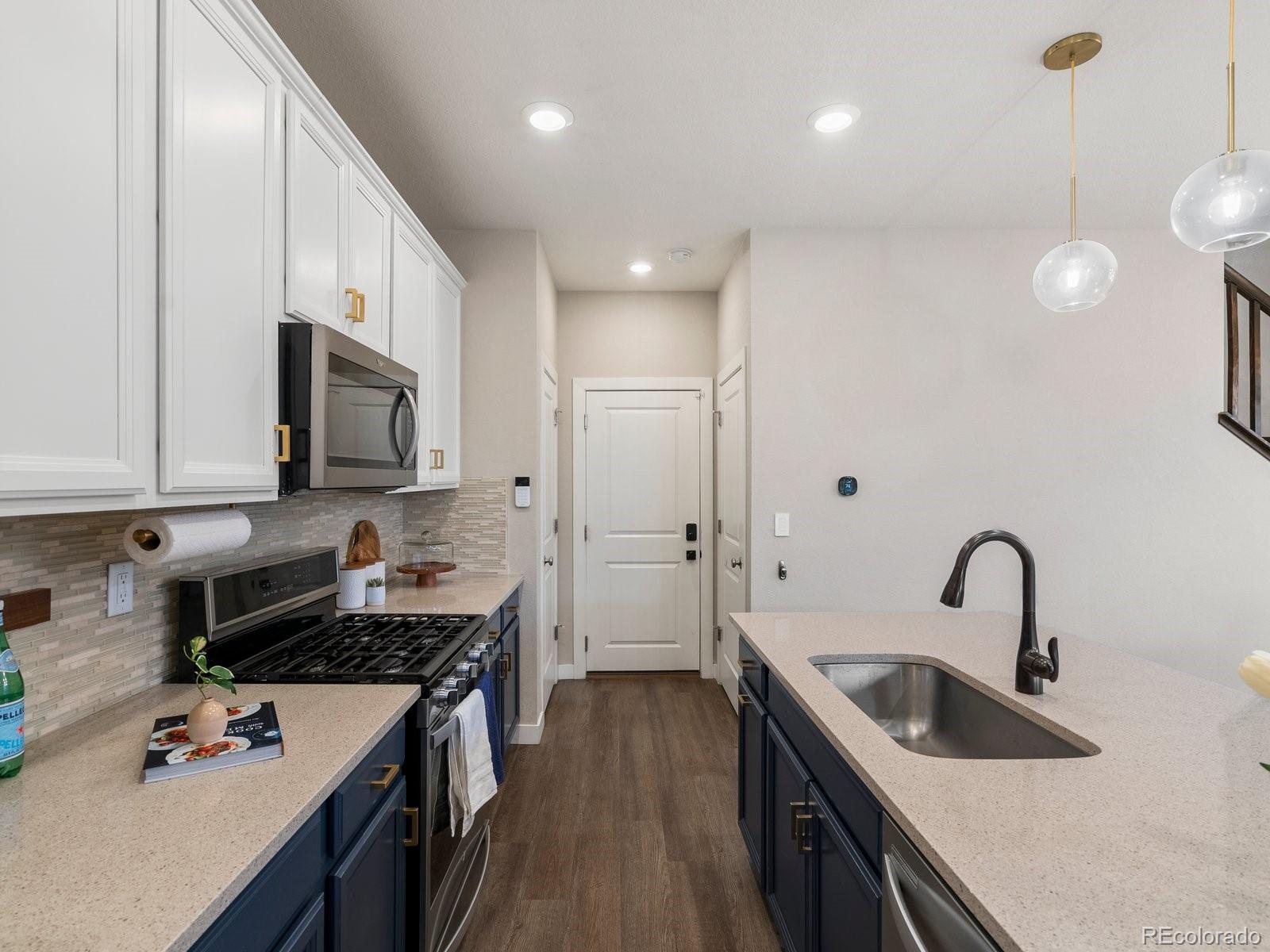 MLS Image #10 for 229 w jamison court,littleton, Colorado