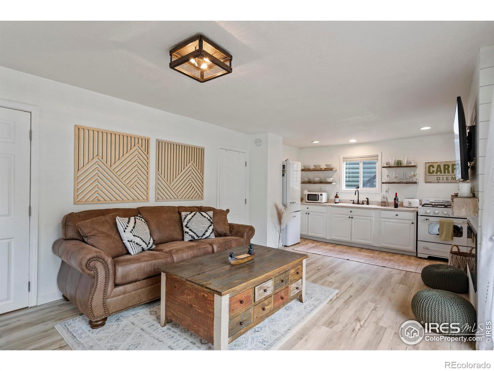 MLS Image #4 for 35  misty manor road,drake, Colorado