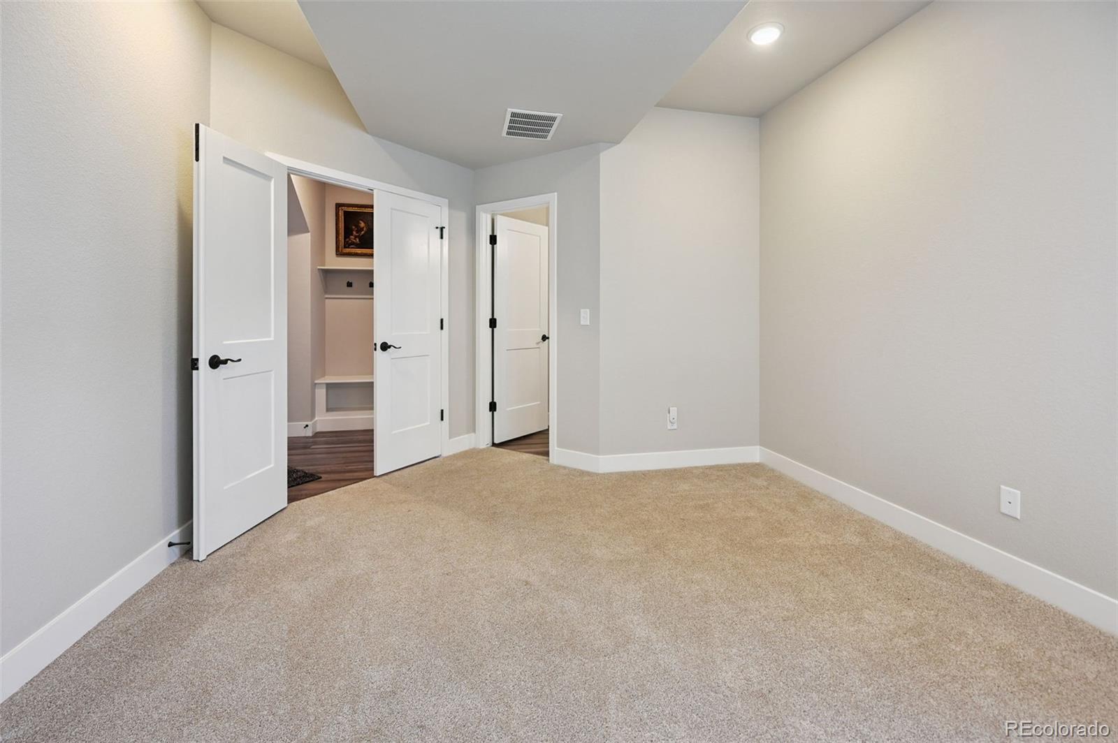 MLS Image #14 for 4514  peak crest view,colorado springs, Colorado