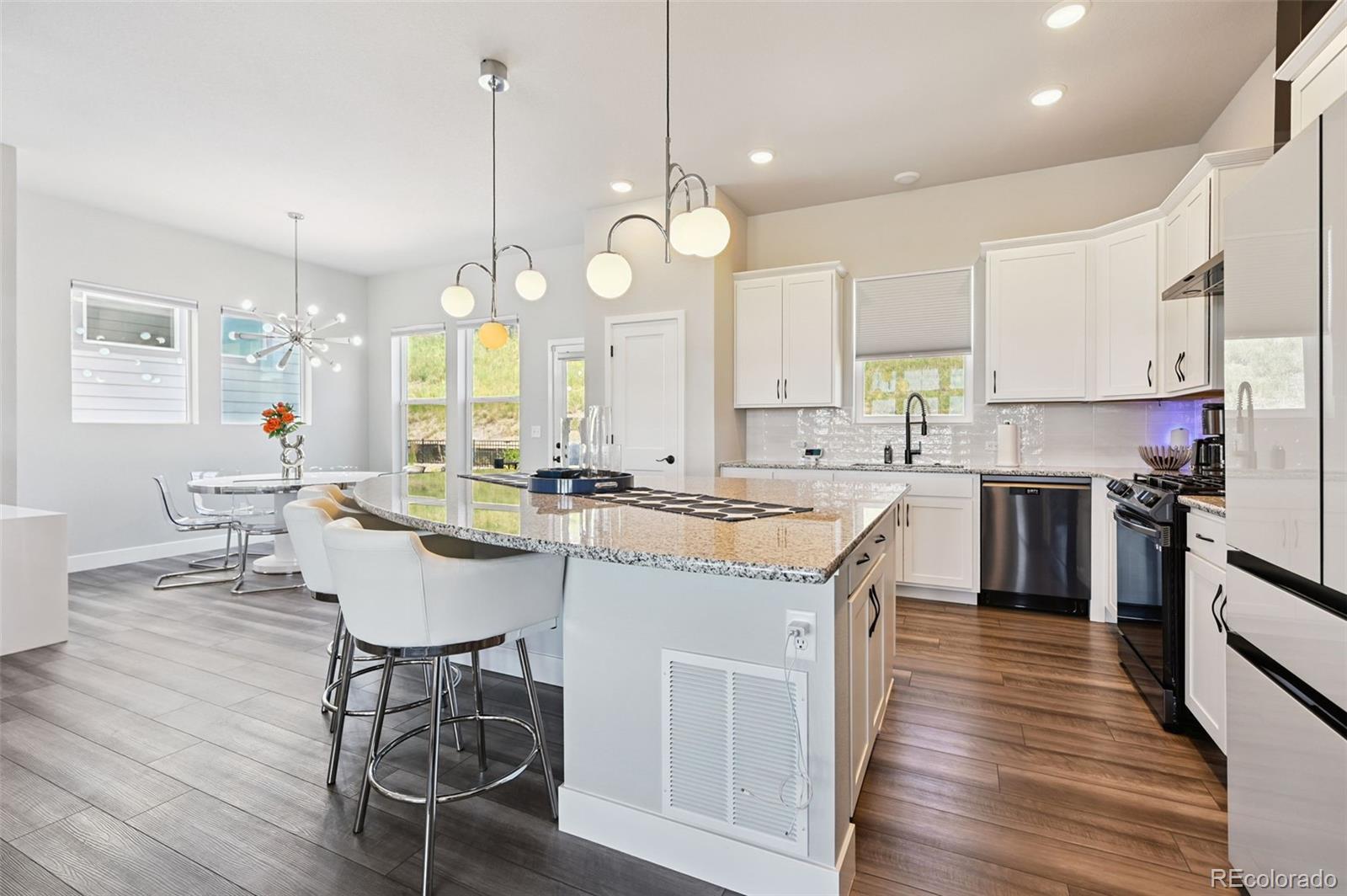 MLS Image #19 for 4514  peak crest view,colorado springs, Colorado