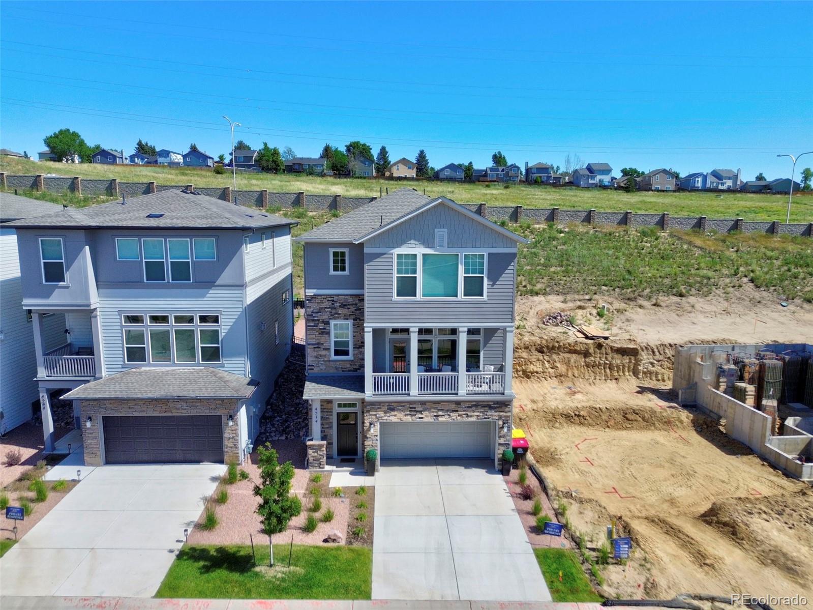 MLS Image #2 for 4514  peak crest view,colorado springs, Colorado