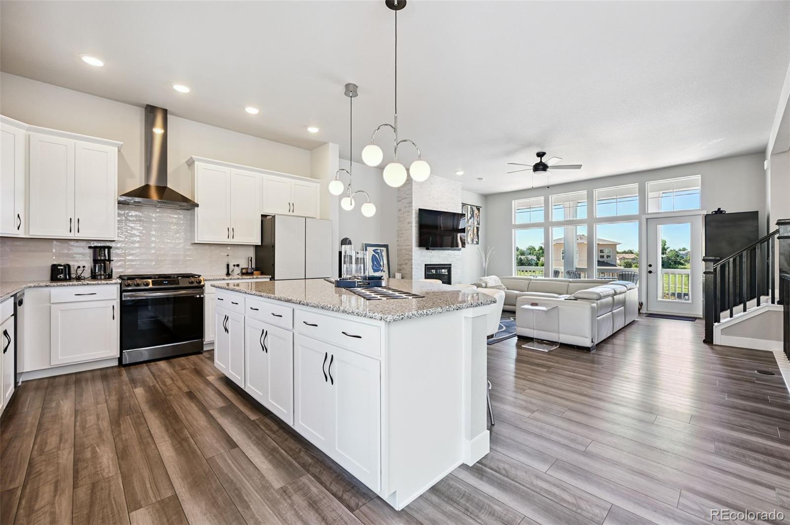 MLS Image #21 for 4514  peak crest view,colorado springs, Colorado