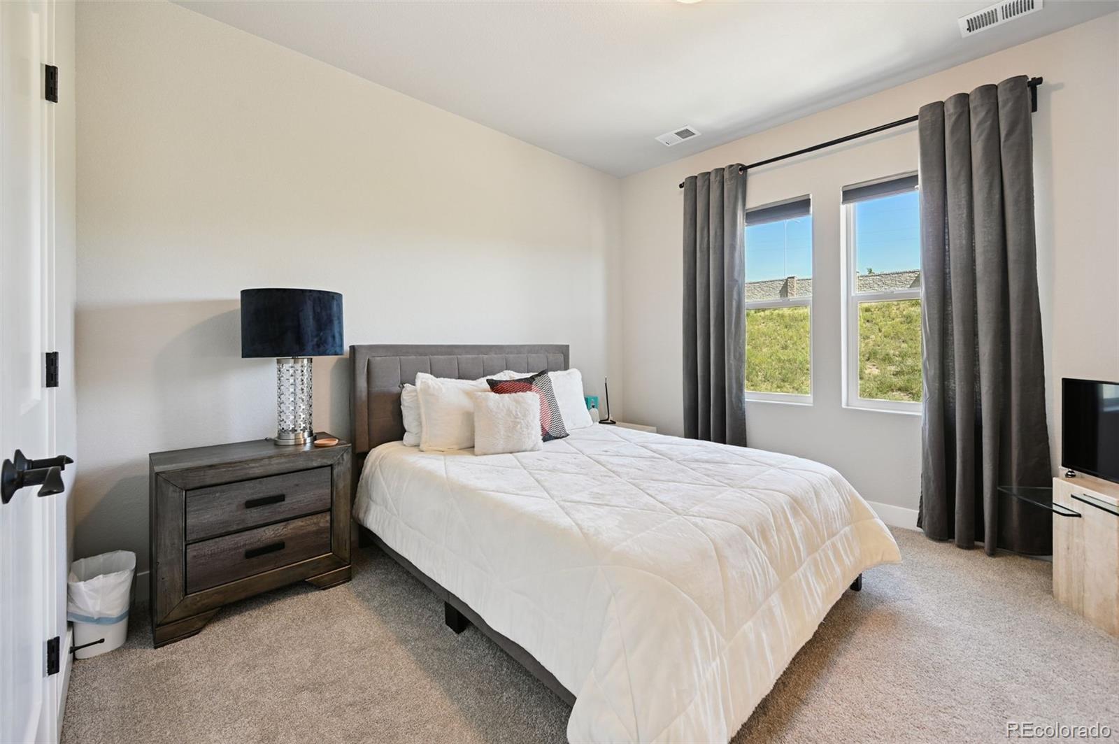 MLS Image #29 for 4514  peak crest view,colorado springs, Colorado