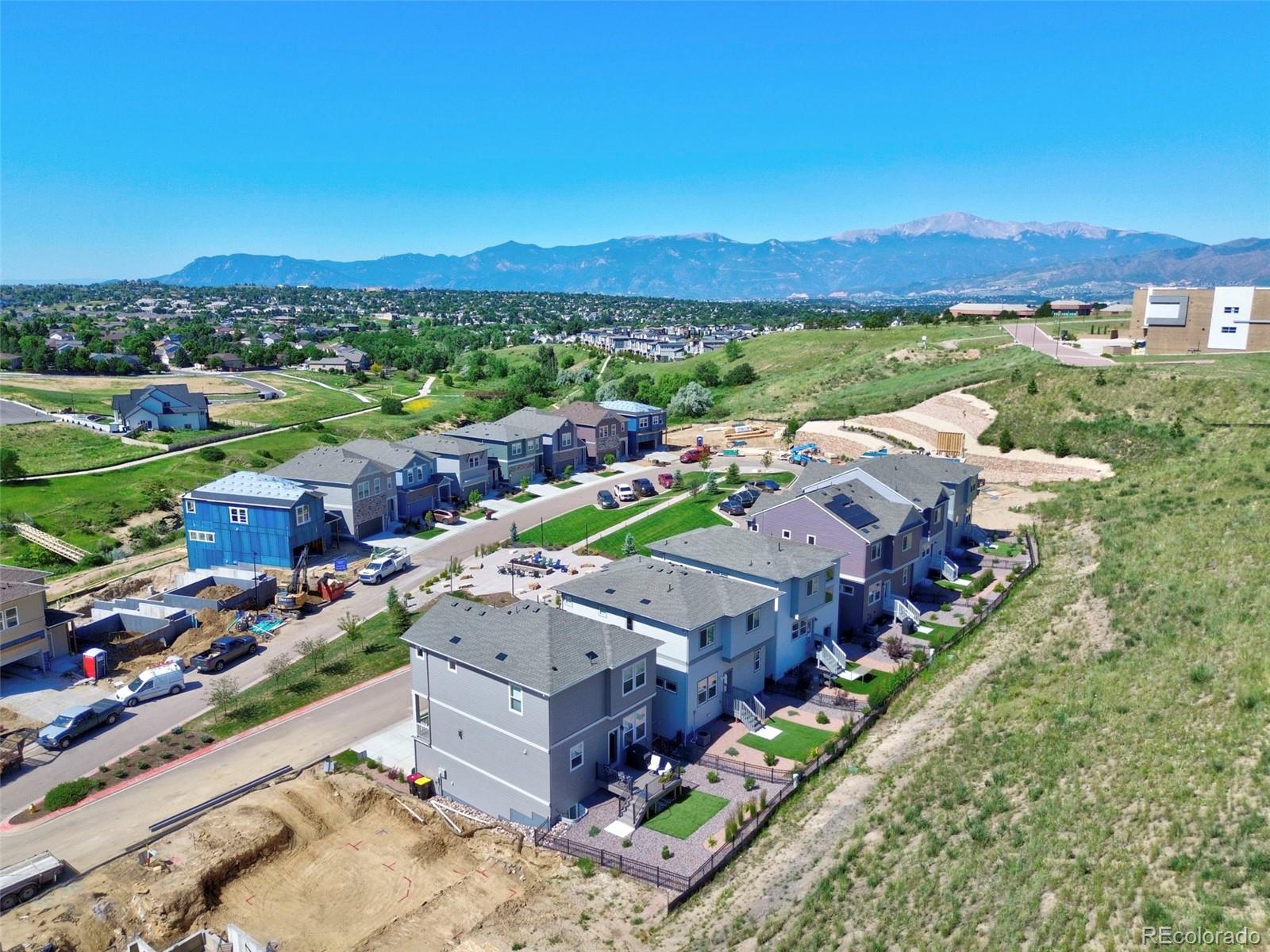 MLS Image #8 for 4514  peak crest view,colorado springs, Colorado