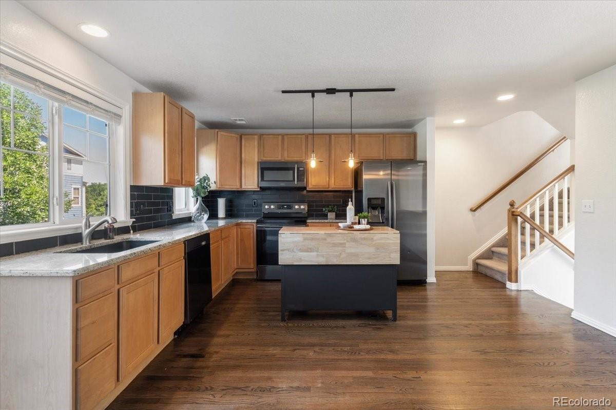MLS Image #8 for 10773  belle creek boulevard,commerce city, Colorado