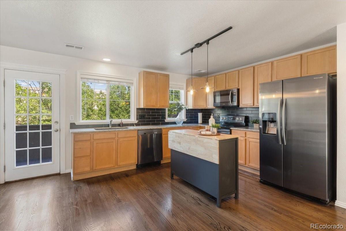 MLS Image #9 for 10773  belle creek boulevard,commerce city, Colorado