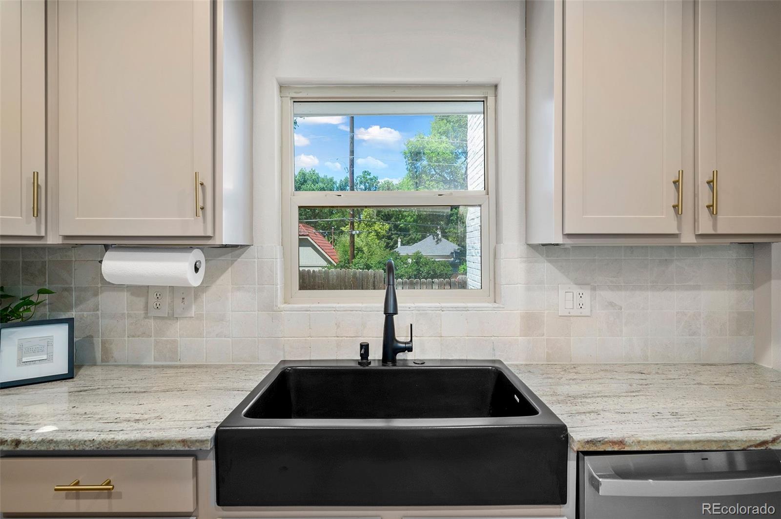 MLS Image #16 for 1234  magnolia street,denver, Colorado