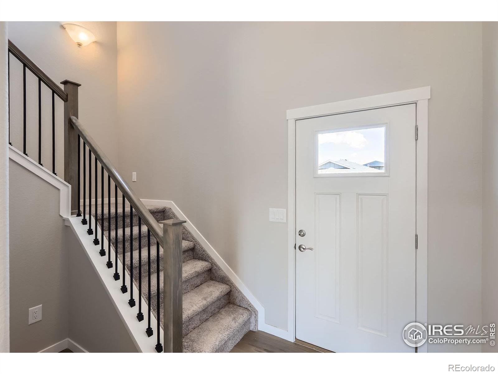 MLS Image #4 for 786  griffith street,lochbuie, Colorado