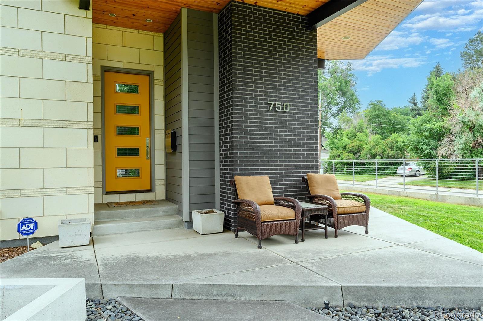 MLS Image #6 for 750  kearney street,denver, Colorado