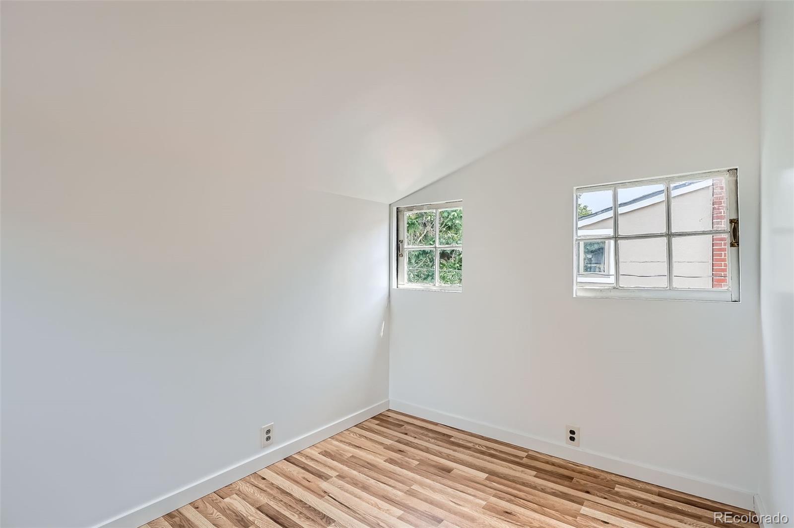 MLS Image #20 for 1654 s pearl street,denver, Colorado