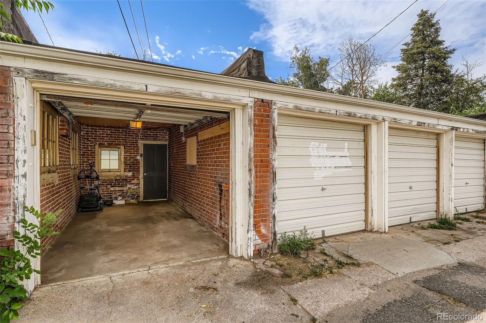 MLS Image #28 for 1654 s pearl street,denver, Colorado