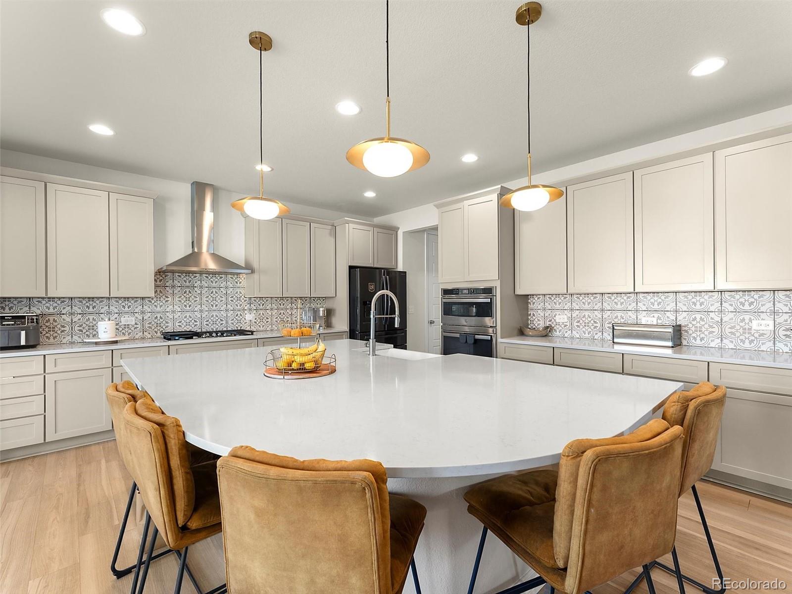 MLS Image #11 for 7145 s uriah street,aurora, Colorado