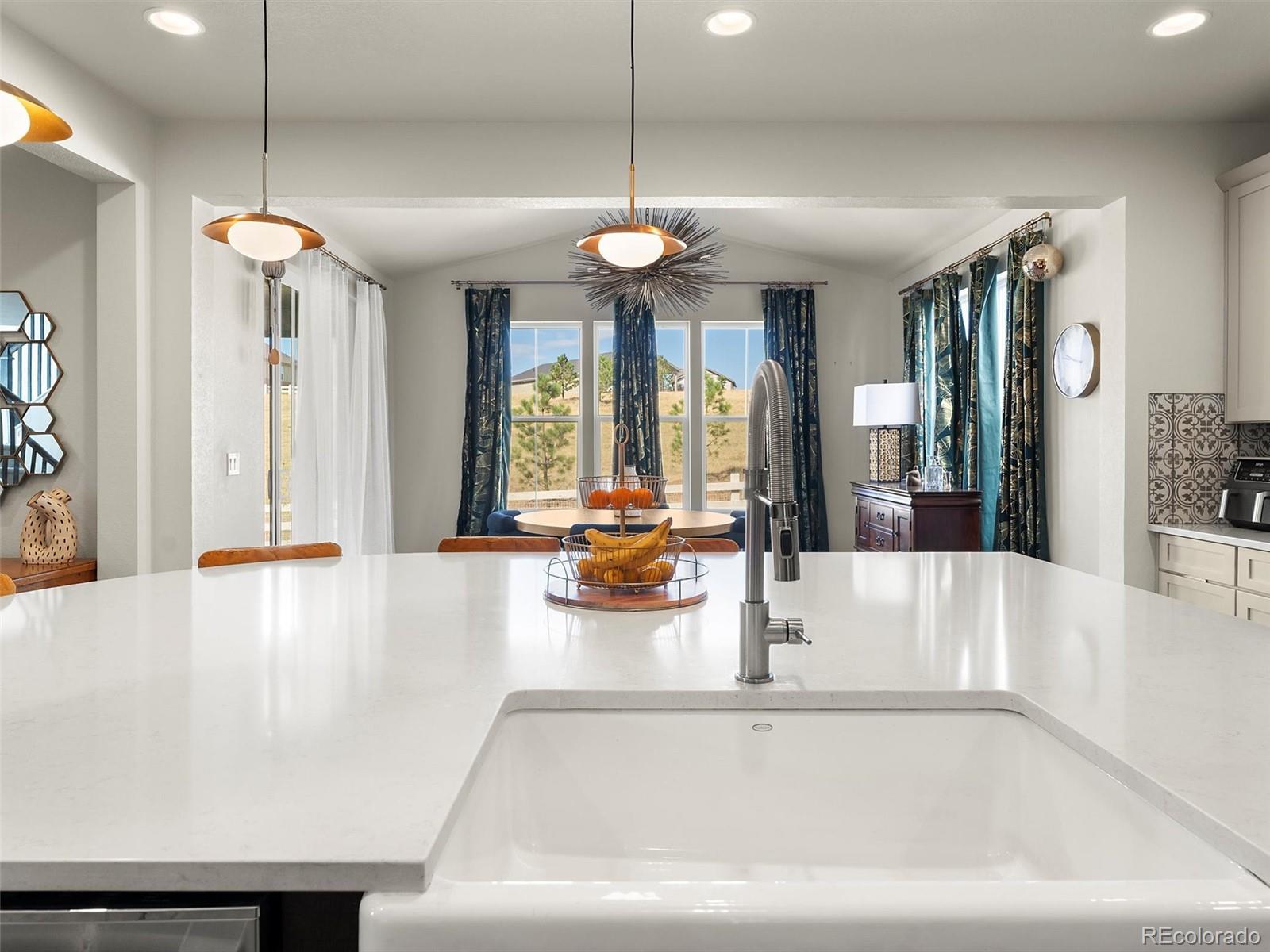 MLS Image #17 for 7145 s uriah street,aurora, Colorado