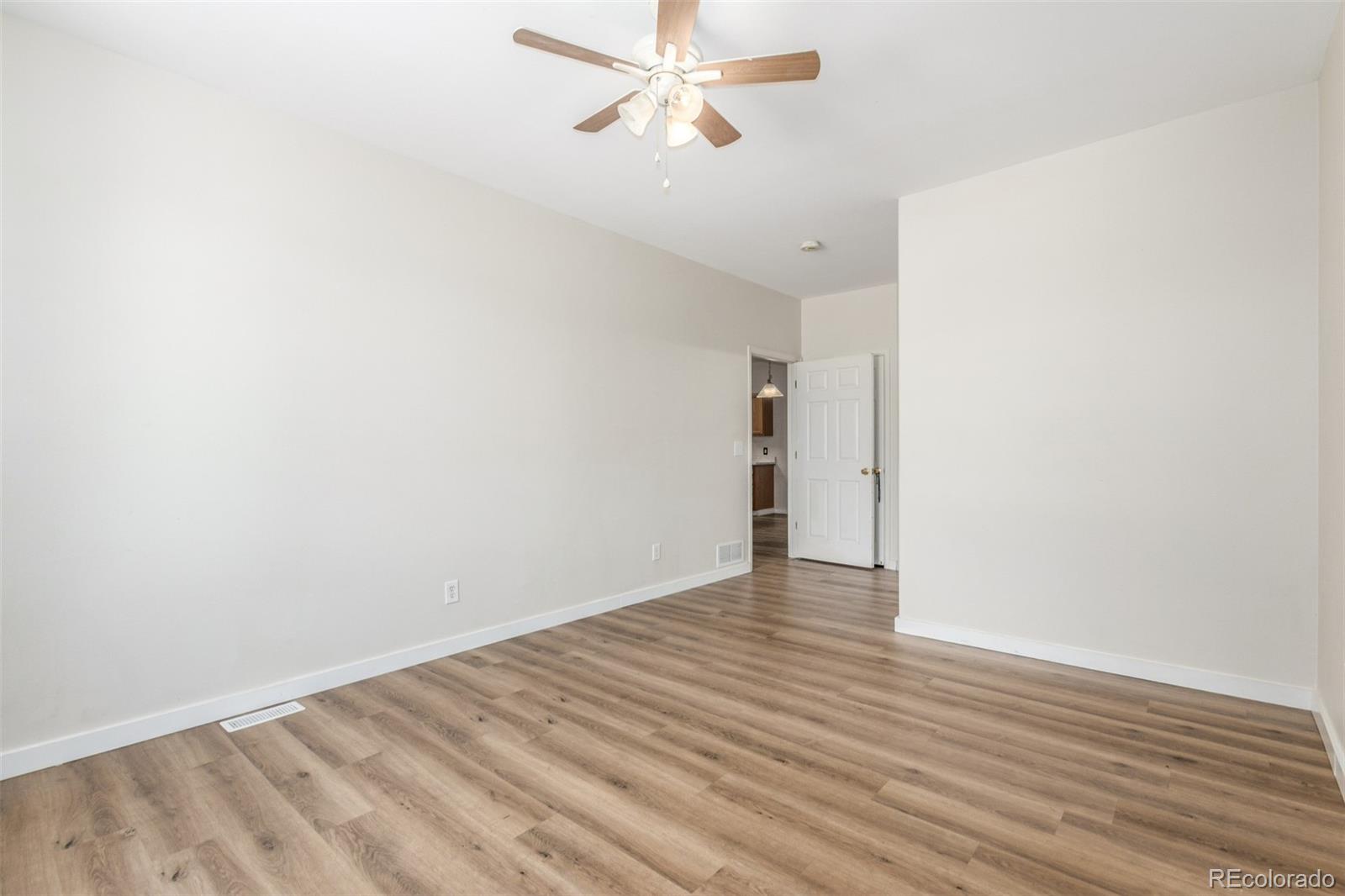 MLS Image #11 for 12931  lafayette street,thornton, Colorado